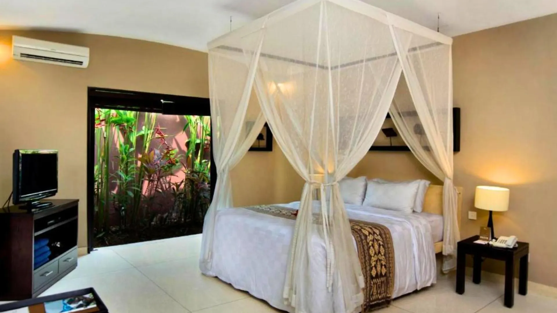 Entire 3 Bedroom Private Pool Villa Zn99 Seminyak